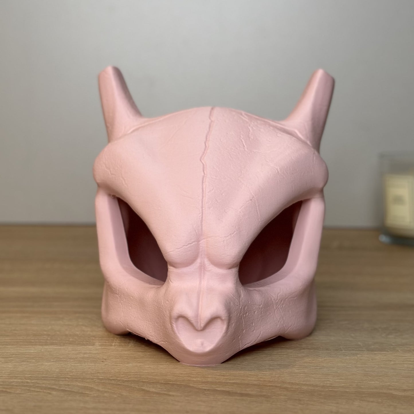 Mewtwo skull headphone stand