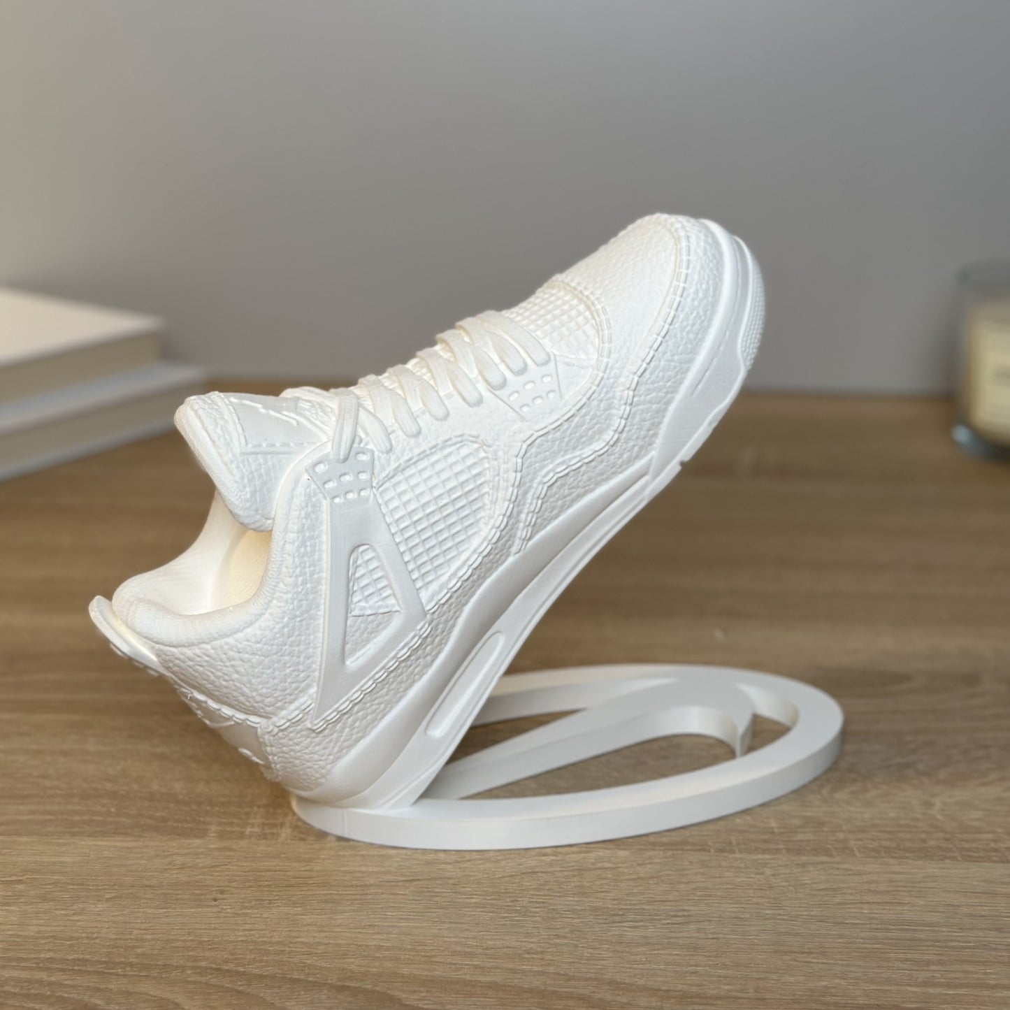 Air Jordan 4 headphone stand