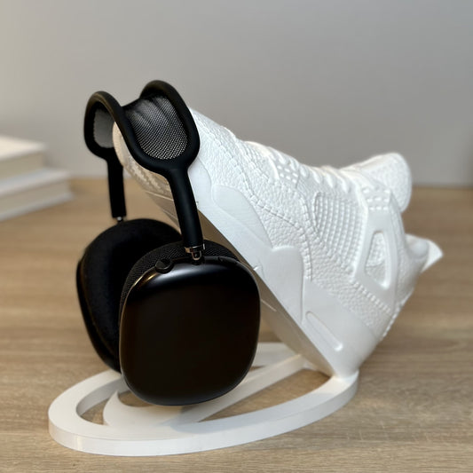 Air Jordan 4 headphone stand