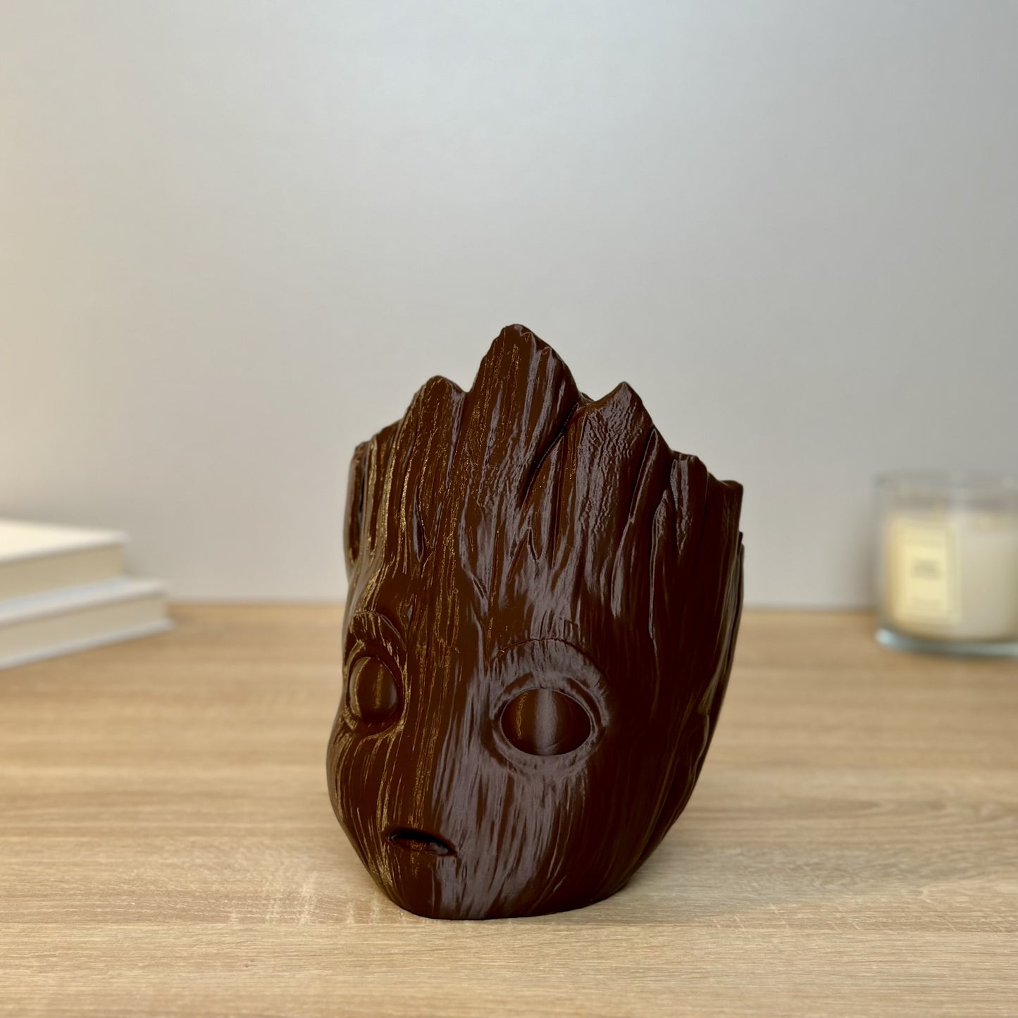 Groot headphone stand