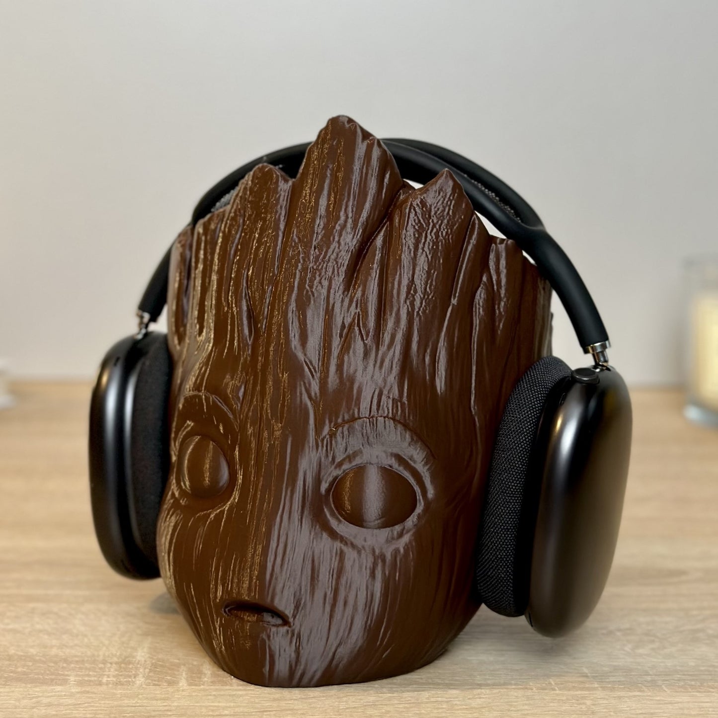 Groot headphone stand